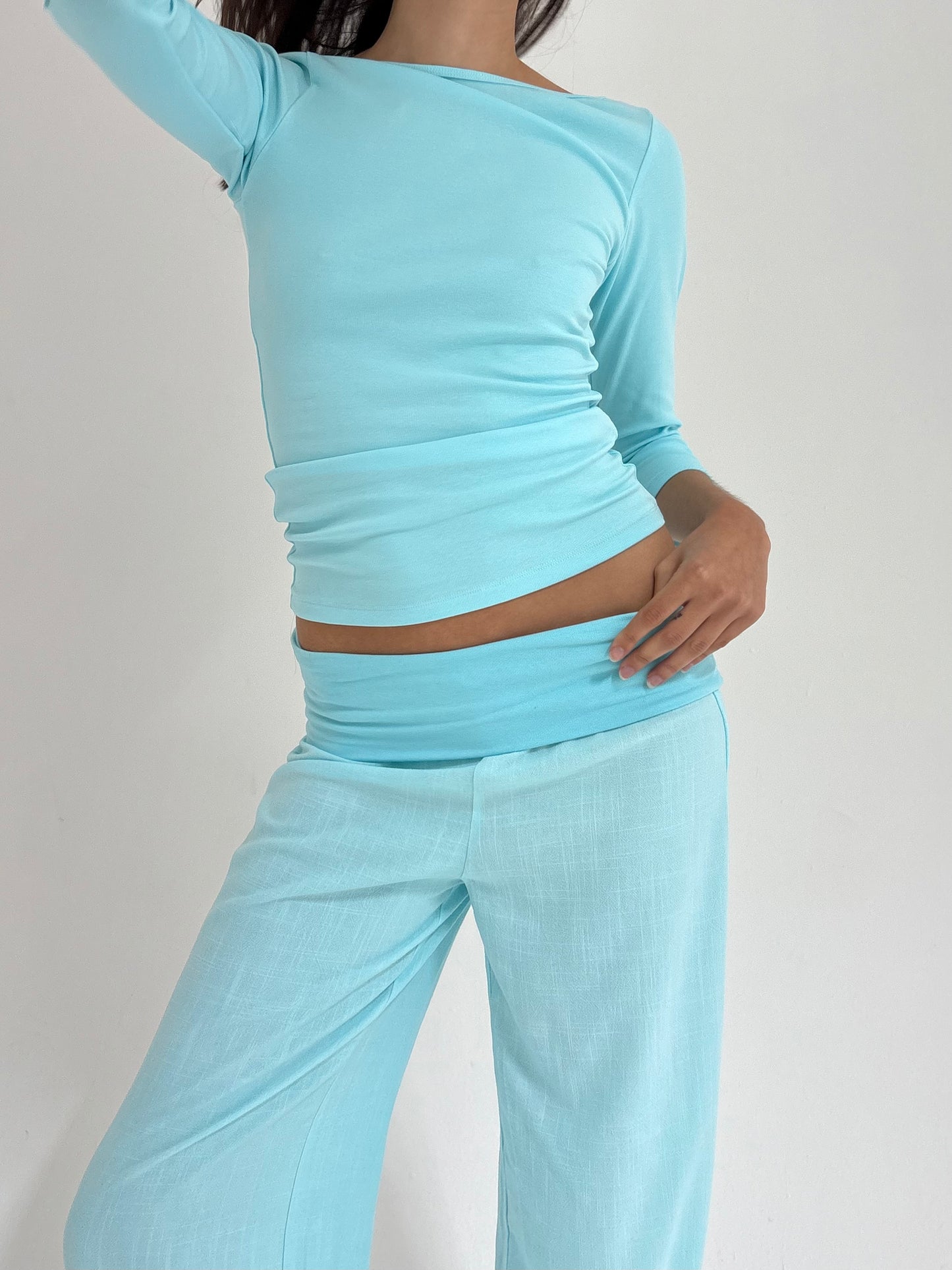The Alma Trousers - Aqua