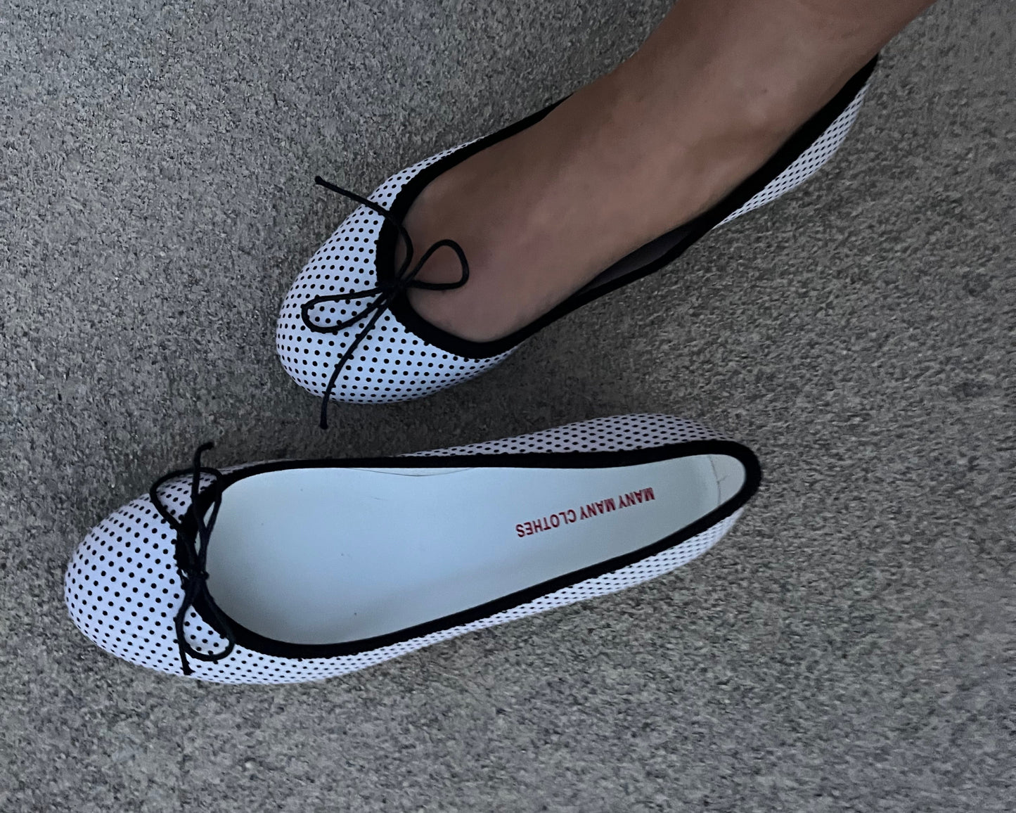 The Lola Ballerinas - White Polka
